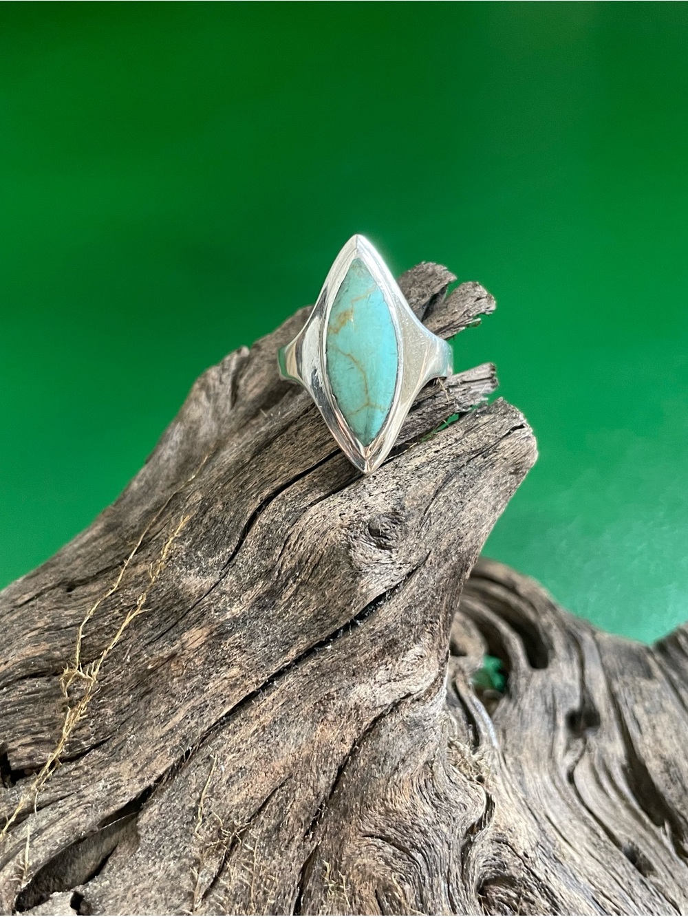 .925 Sterling Silver Marquise Blue Green Turquoise Bezel Ring Signed Size 8 Thai